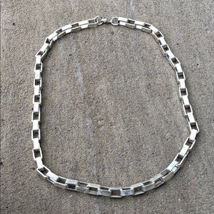 Box chain necklace